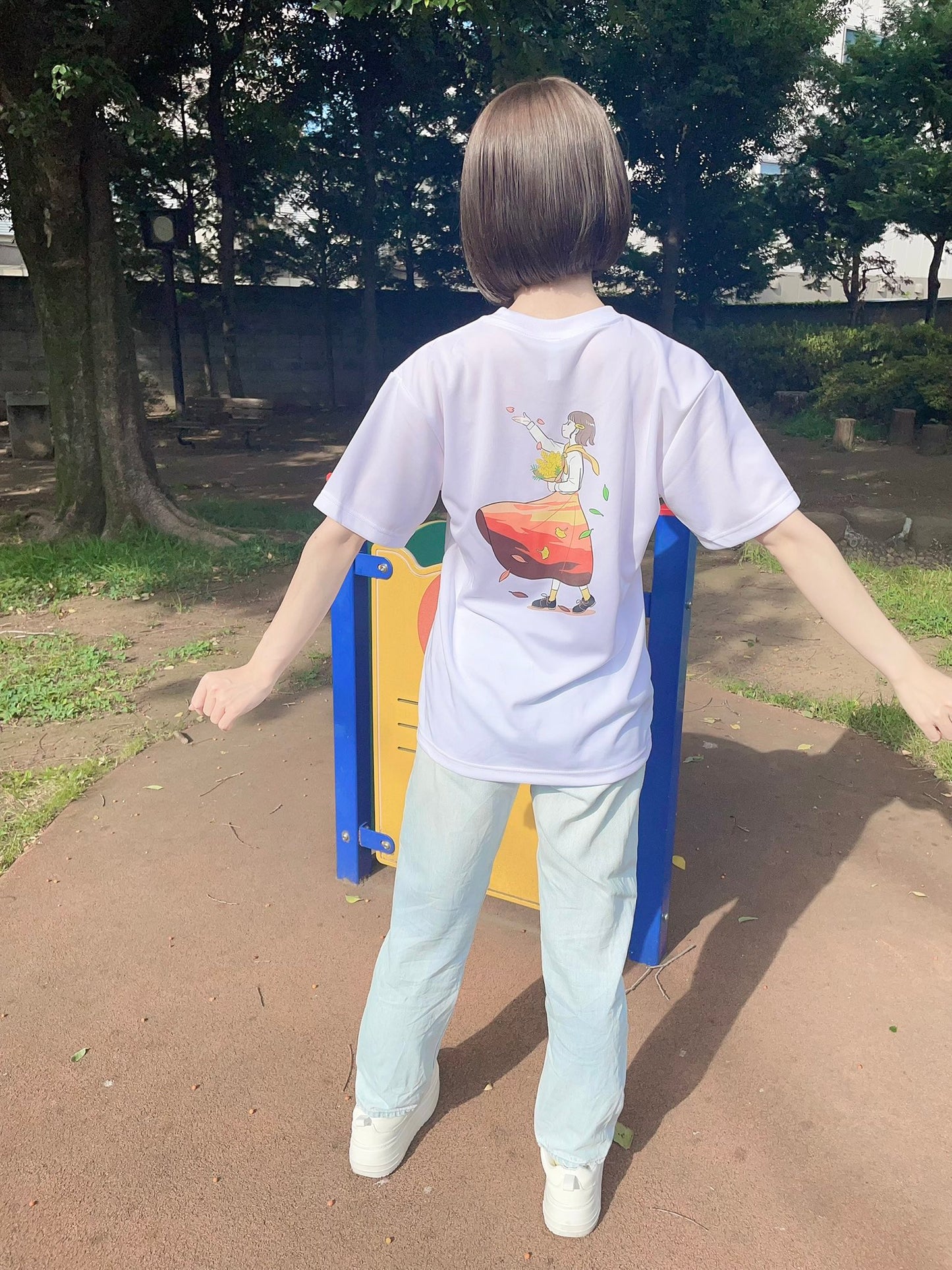 Shiki Tシャツ