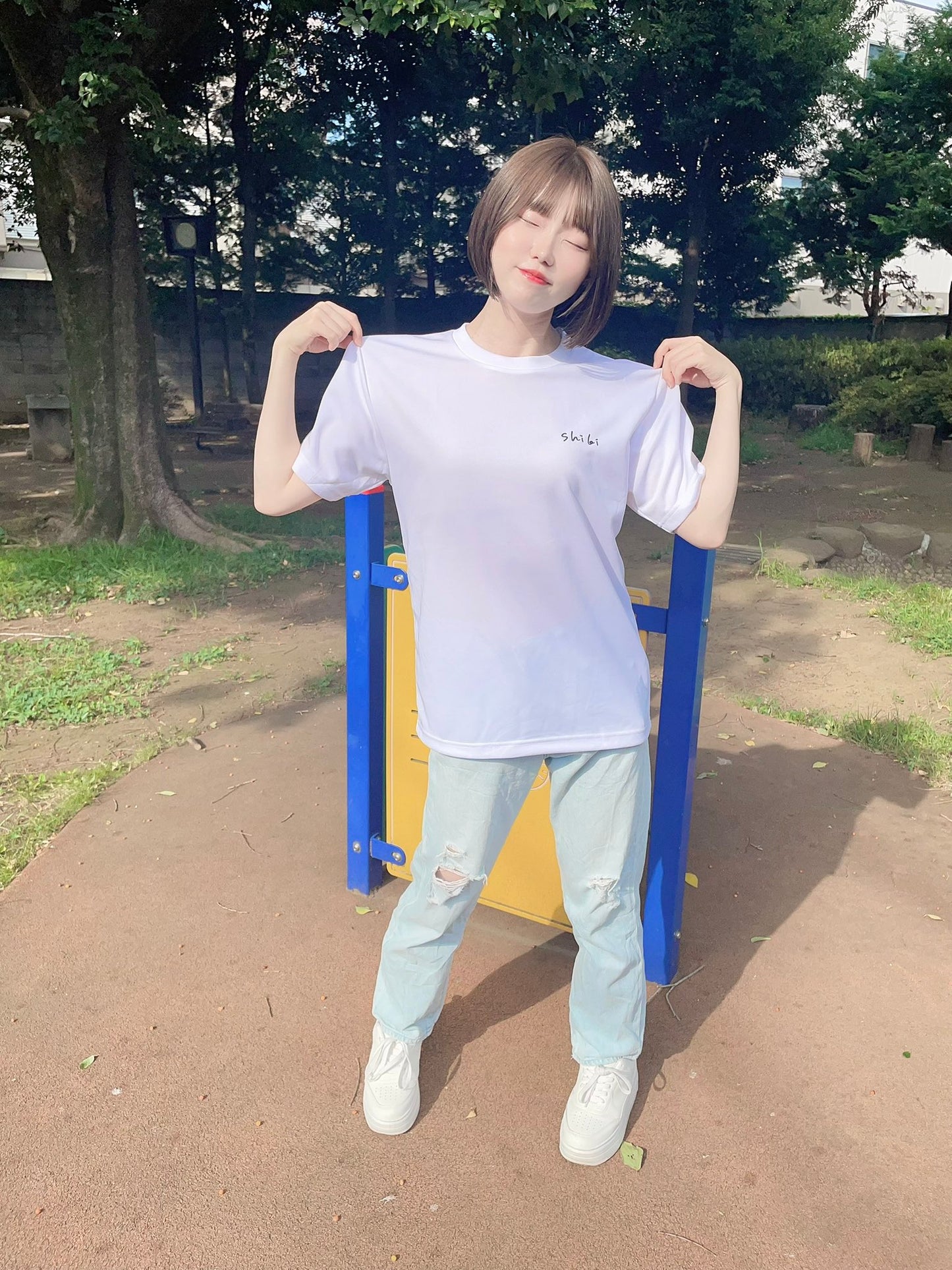 Shiki Tシャツ