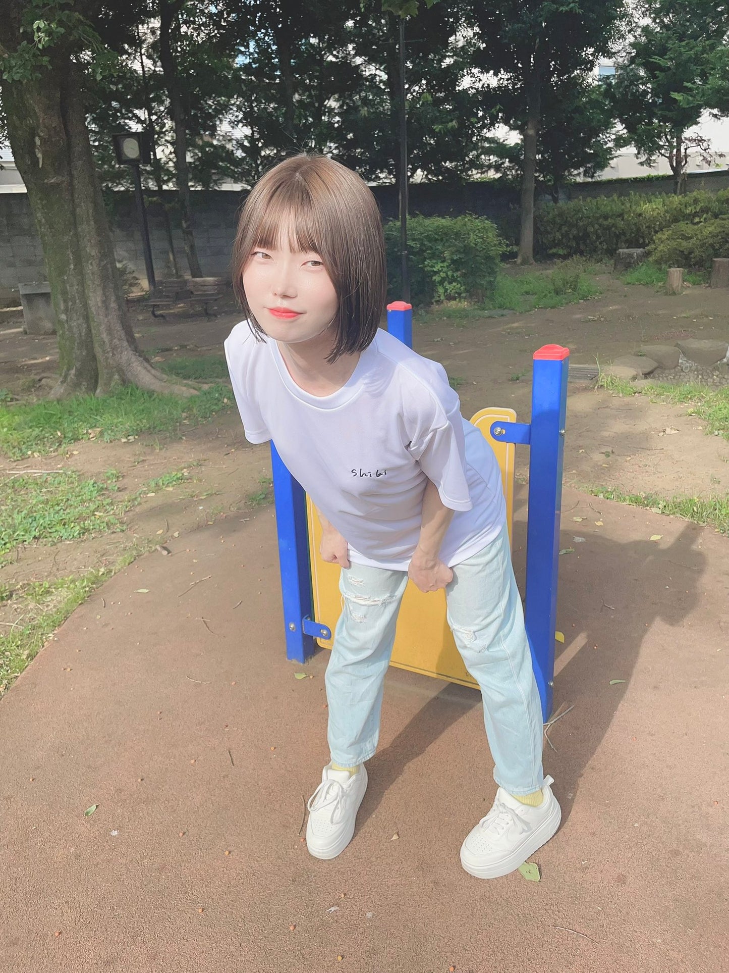 Shiki Tシャツ